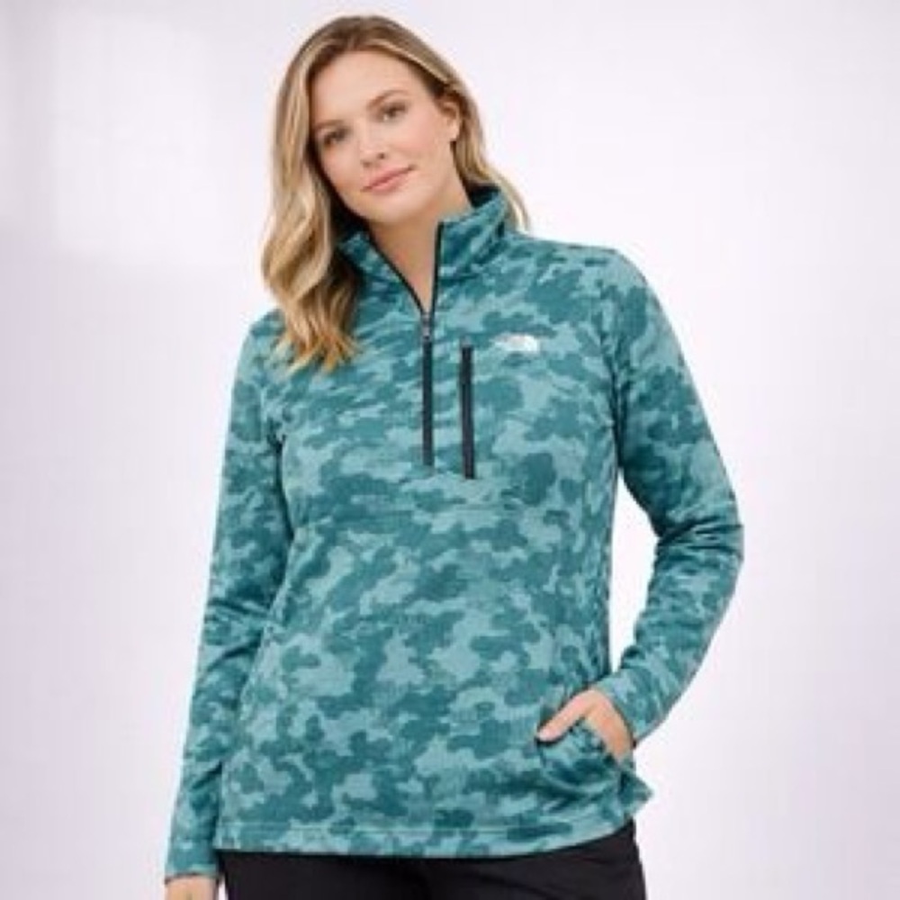 The North Face Green Camo Half Zip Pullover Mock Neck Logo Outdoor Top Size S